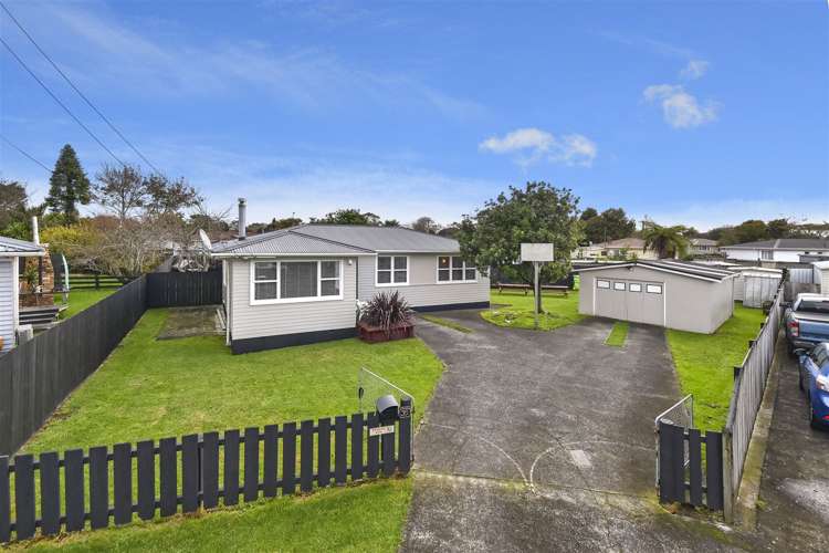 35 George Street Papakura_13