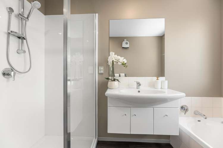 18 Linkwater Way Parklands_9