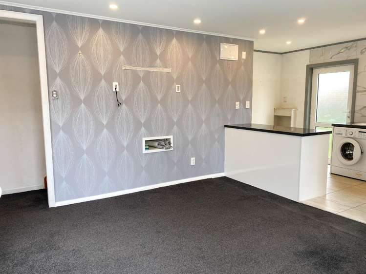 8/21 Olliviers Road Phillipstown_4