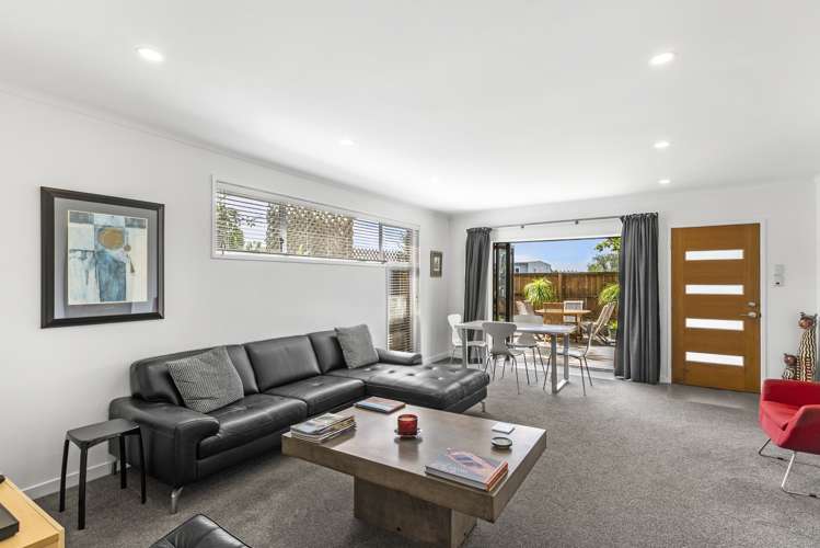 31a Hawkins Street Meadowbank_7