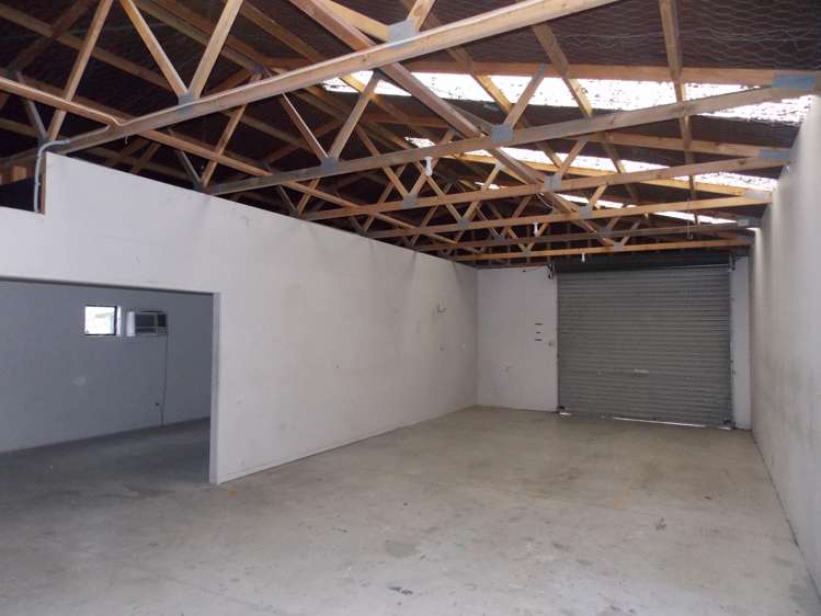 11 Domain Street Palmerston North_11