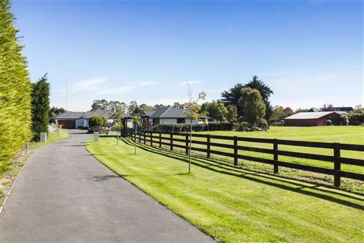 739 Hills Road Marshland_31