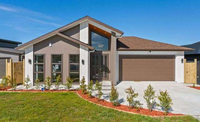 Urgent Sale - Fully Furnished 4-Bed Home