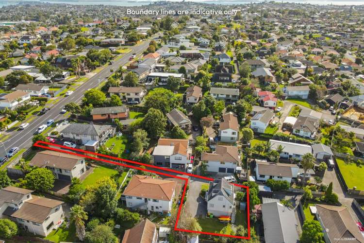 2/116 Bradbury Road Botany Downs_18