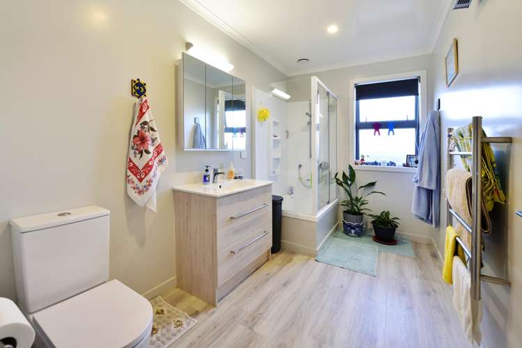 3 Schwass Lane Brightwater_8