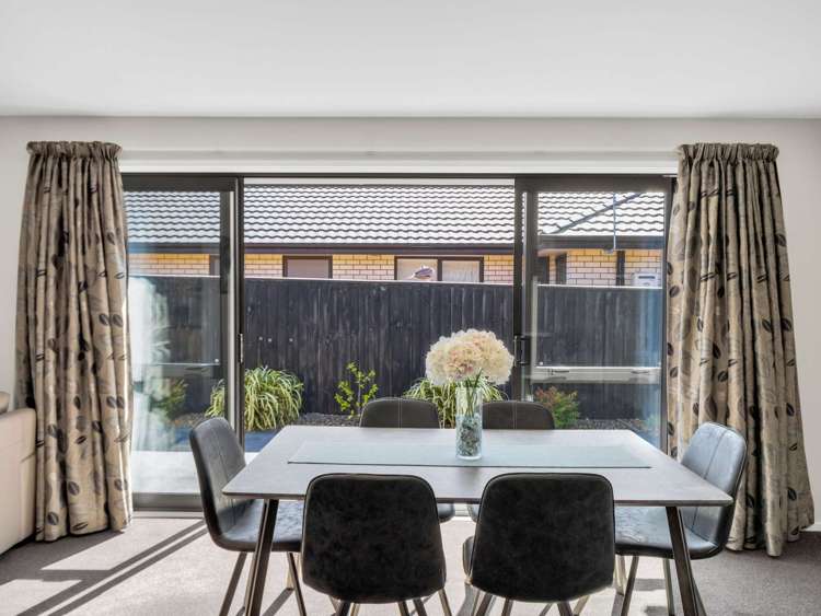 10 Petunia Drive Wigram_8