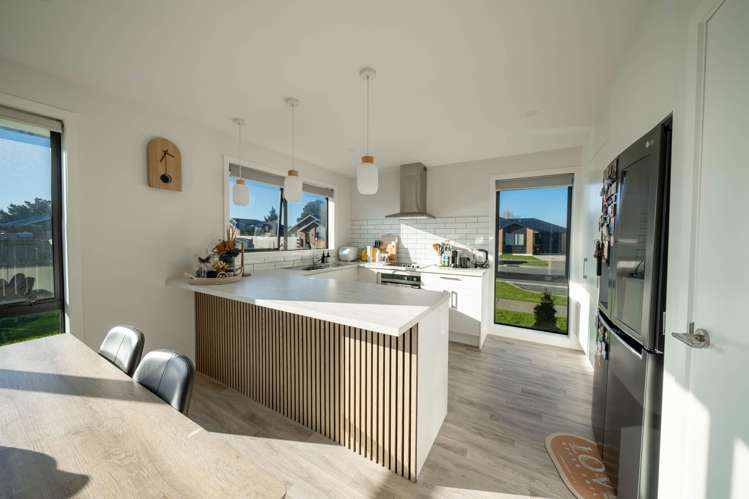 5 Scully Place Strathern_4