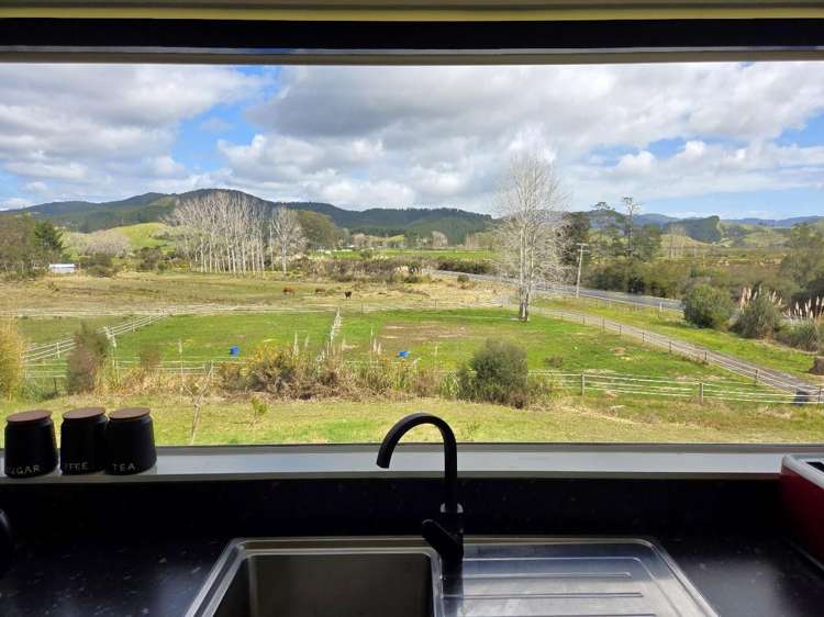 540 SH25  Te Rerenga-Kuaotunu Hwy_4