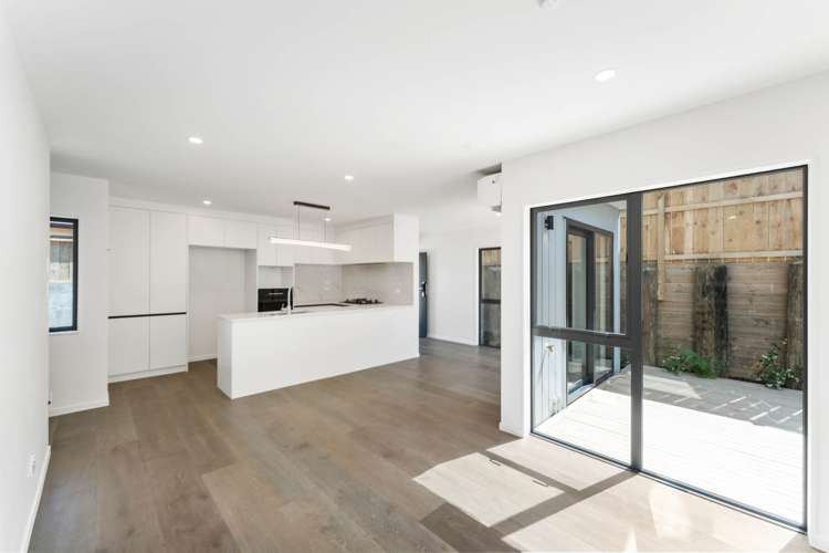 1594C Dominion Road Extension_5