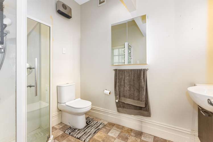 15 Porritt Avenue Mount Victoria_9