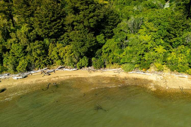 780 Queen Charlotte Drive Havelock_12