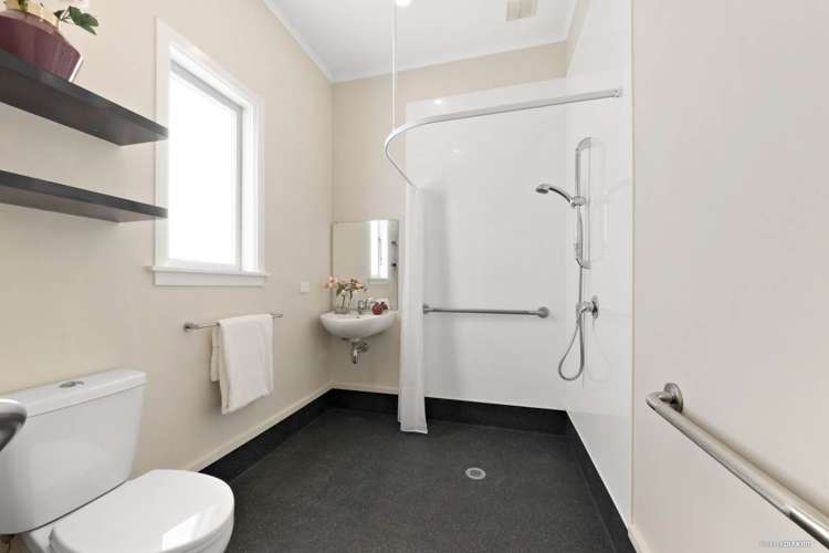 10a Epworth Avenue Royal Oak_17