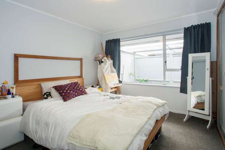 2/185 Church Street Onehunga_7