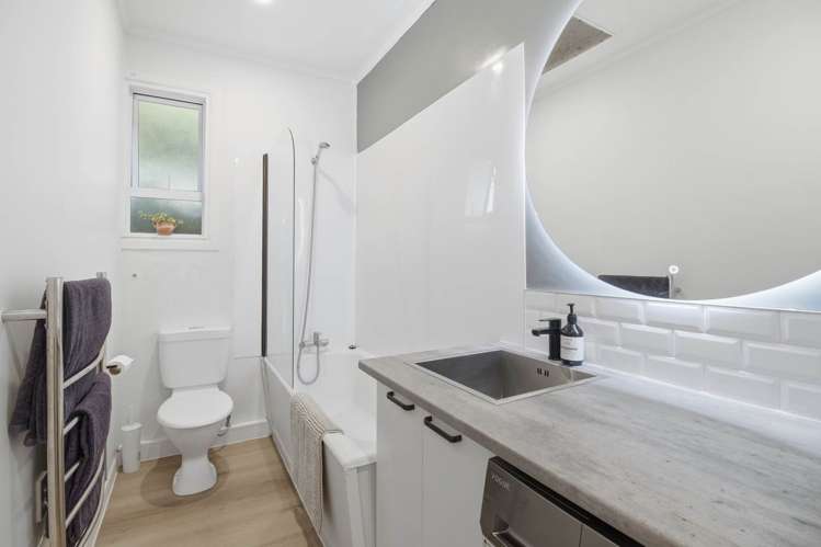 3/9 August Place Greenlane_10