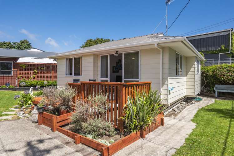 64 Poplar Avenue Raumati South_23