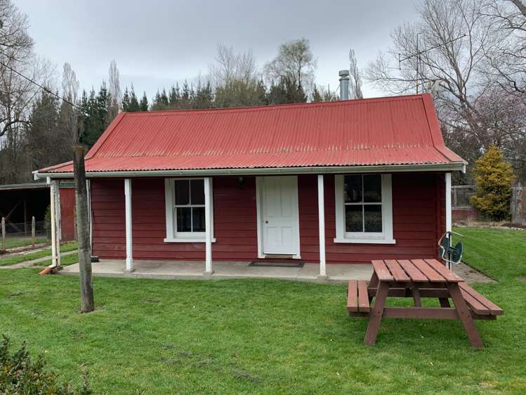 Lane Cottage/1534 Masterton-Stronvar Road_0
