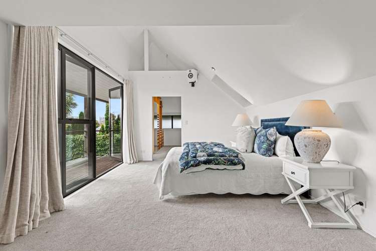 3 Merivale Lane Merivale_9