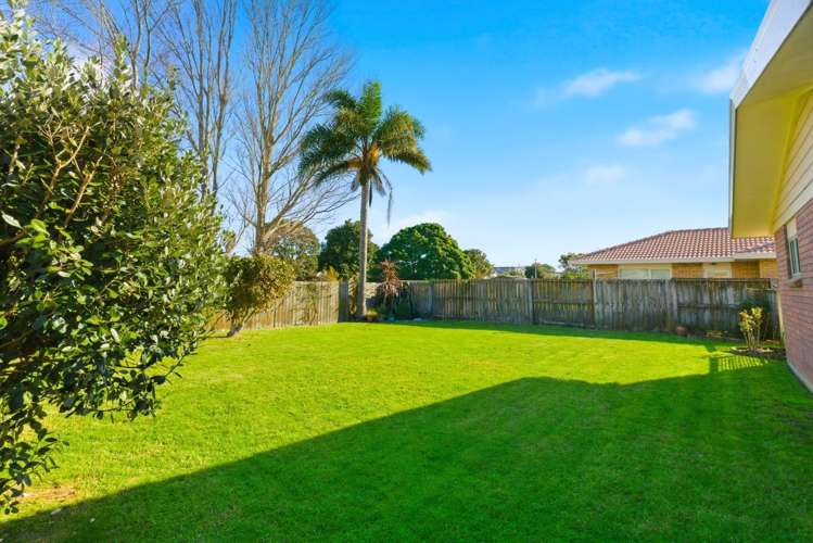 8 Webb Place Papamoa Beach_16
