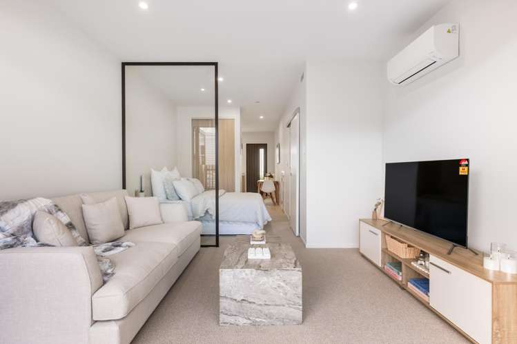 78A & B/124 Taylors Road Mount Albert_5