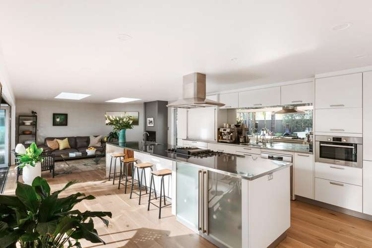 241 Oceanbeach Road Mount Maunganui_10