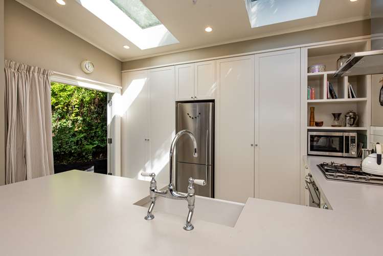 74 Mortimer Terrace Brooklyn_12