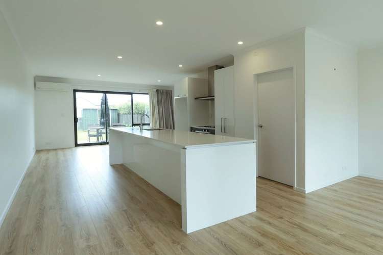 11 Plover Road Hobsonville_2