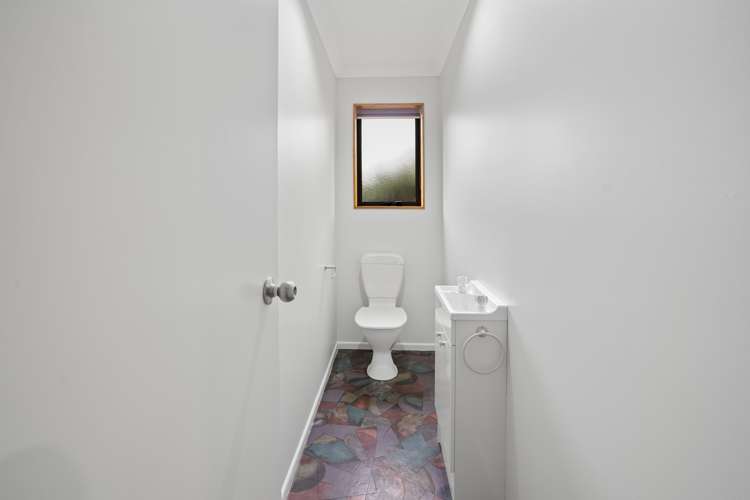 18a Kingsford Drive Stoke_21