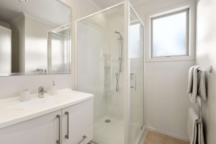 4a Pah Road Kawaha Point_23