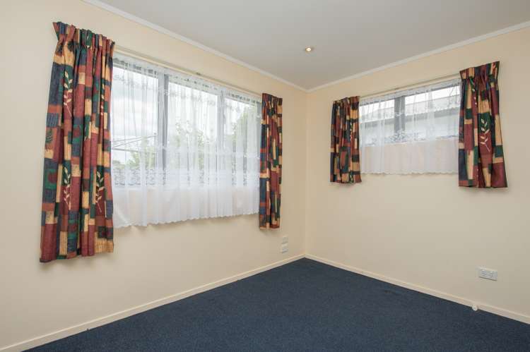 7 Gadsby Place Hamilton East_19