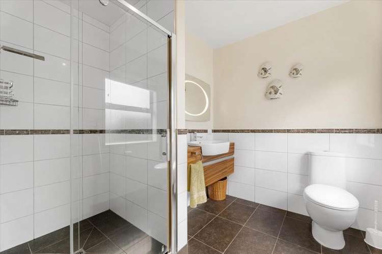 2 Ella Place Papamoa Beach_10