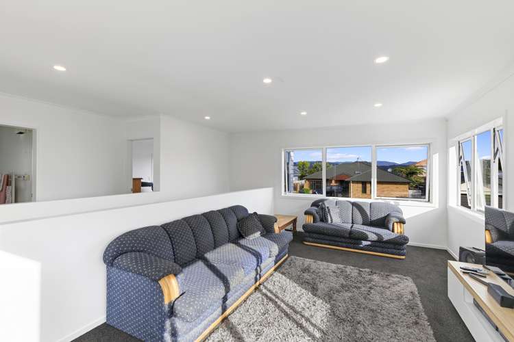 85 Redvers Drive Belmont_9