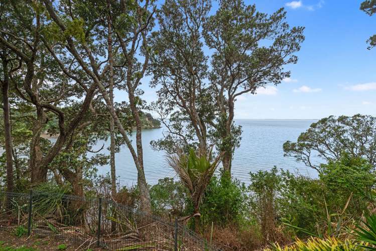 44 Paturoa Road Titirangi_18
