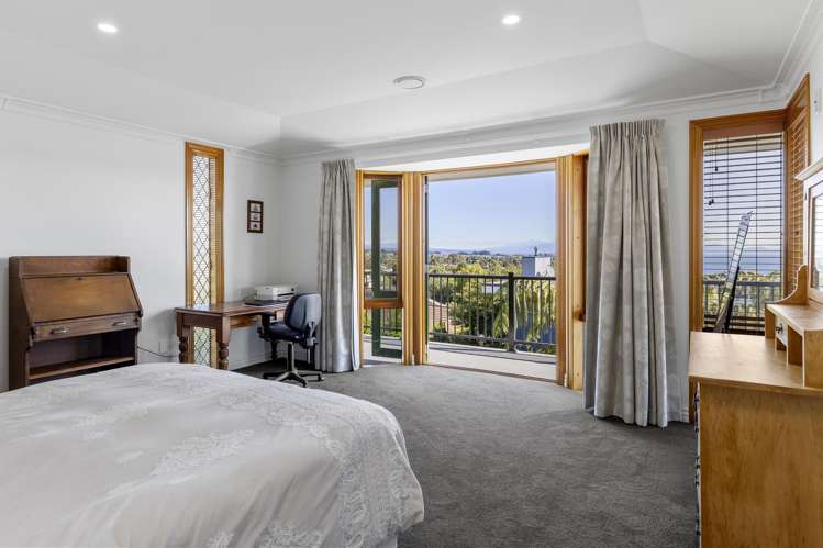 2/70 Harvey Street Waipahihi_15