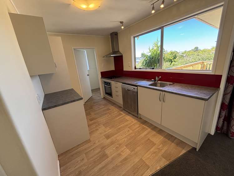 4 Karo Place Glendene_6