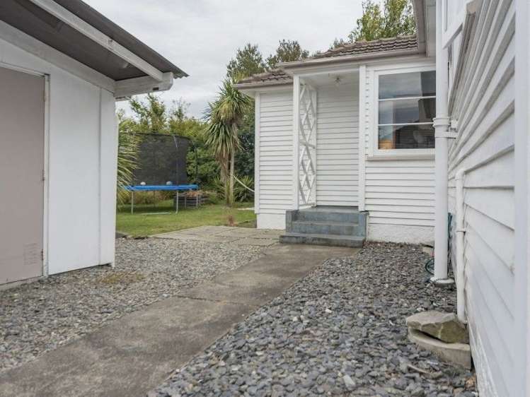 10 Cohen Place Annesbrook_10