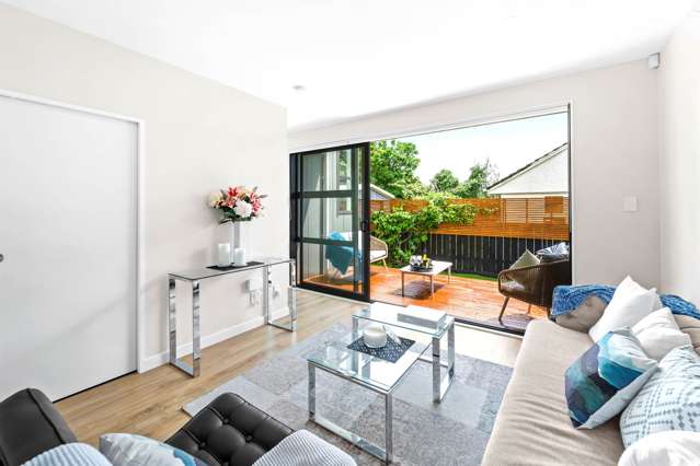 7/8 Bagnall Avenue Pt England_4