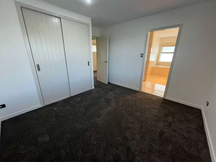 219B Hill Road The Gardens_9