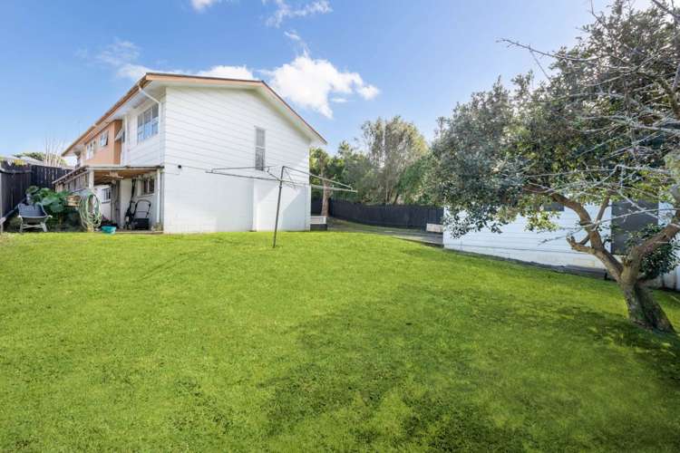 71 Meadway Sunnyhills_24