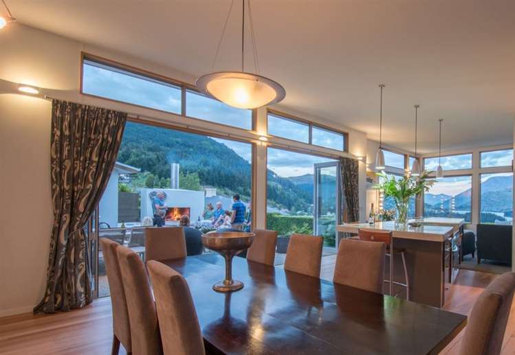 5 Whitbourn Place Fernhill/Sunshine Bay_9