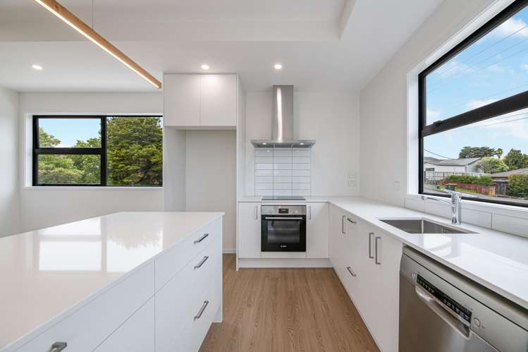 1/71 West Coast Road Glen Eden_24