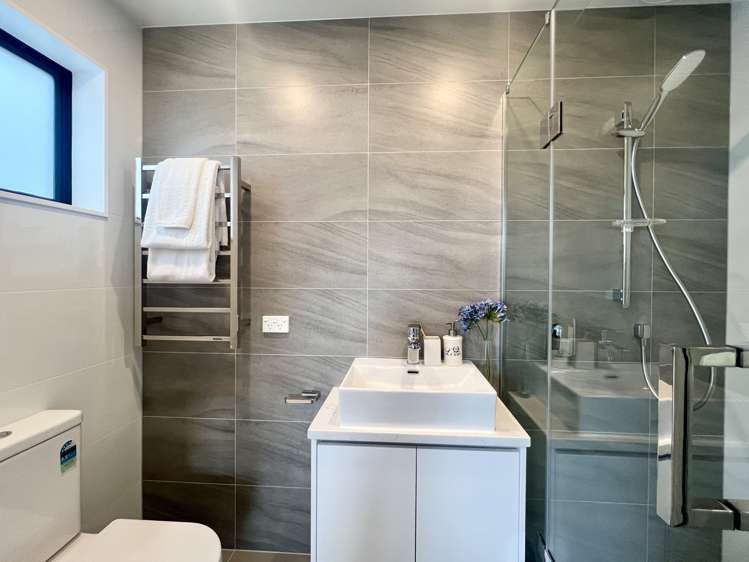 19 Kaupeka Road Millwater_11