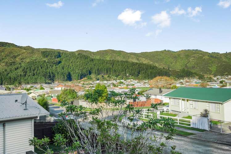 18 Enfield Street Wainuiomata_17