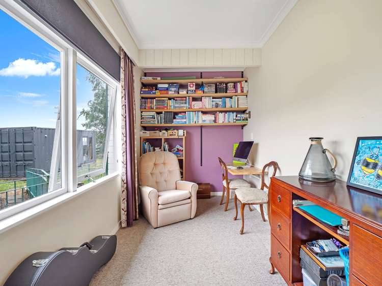 62 Halcolmbe Road Feilding_12