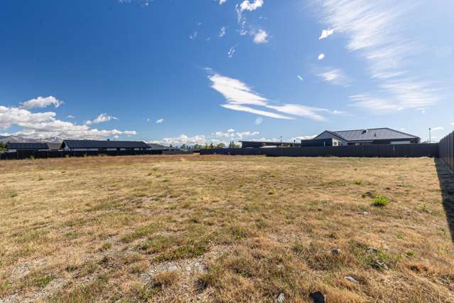 35 Lakeland Avenue Twizel_2