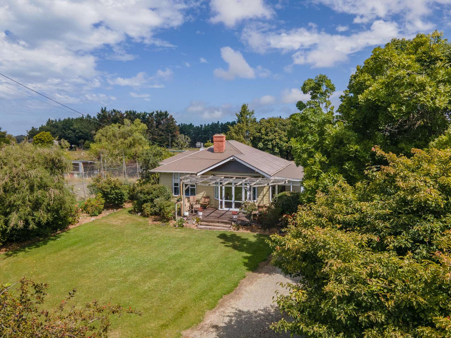 255 Fairview Road Fairview_0