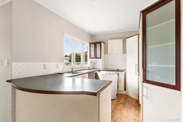 403b West Coast Road Glen Eden_5