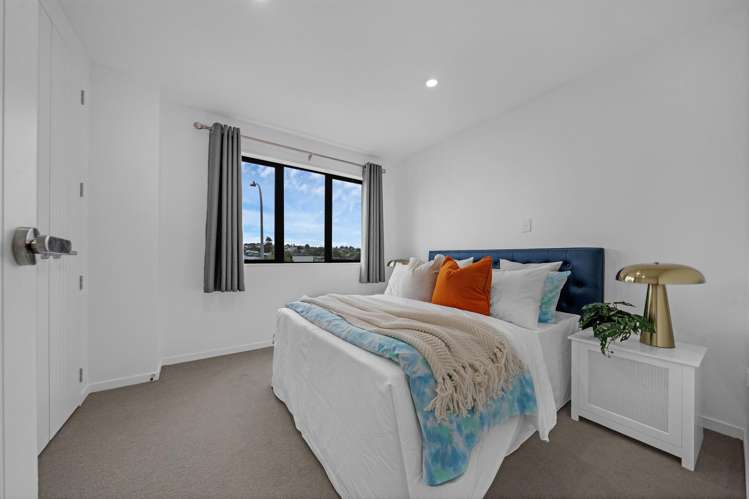 2/112 Moore Street Howick_8