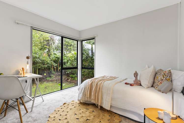 2/5 Huka Road Birkenhead_13