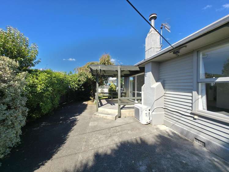 909A Dufferin Street 10474_1