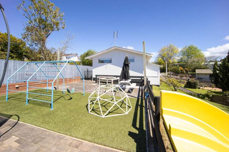 31 Mason Street New Lynn_23